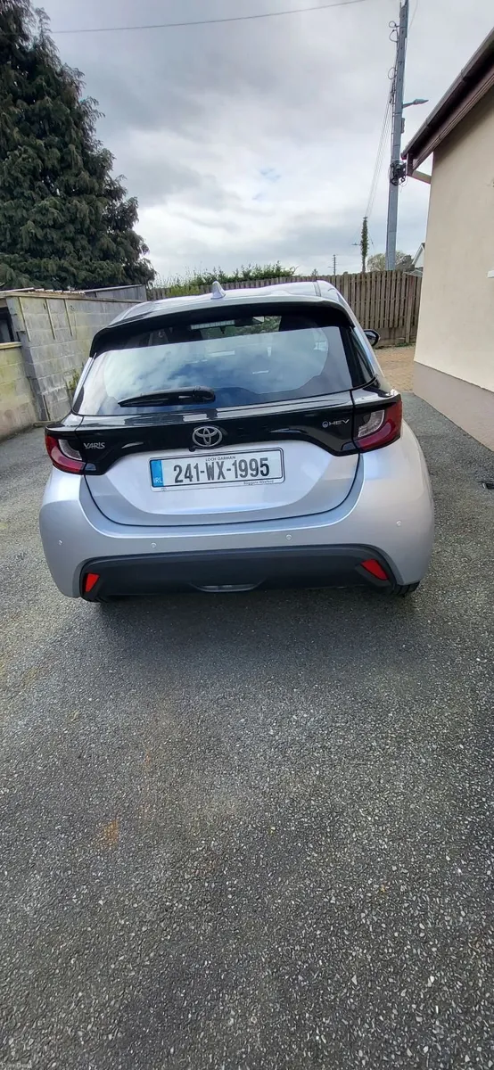 Toyota Yaris 2024 - Image 4