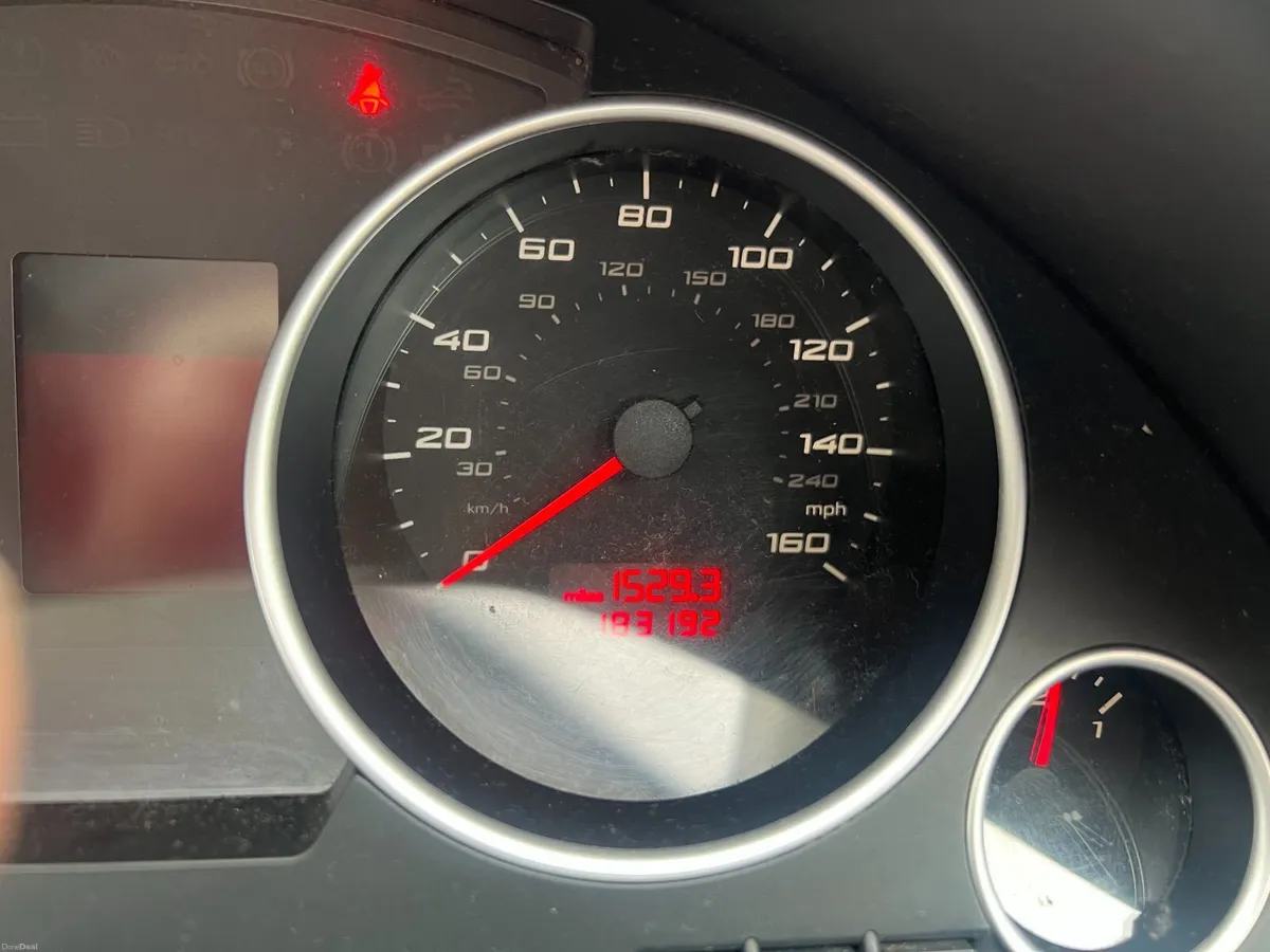 SEAT Exeo Estate 2.0 TDI NCT Dec 26 - Image 4