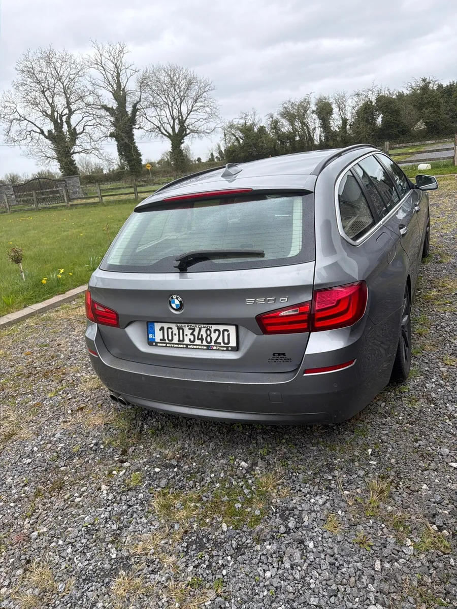 BMW 520 F11 - Image 4