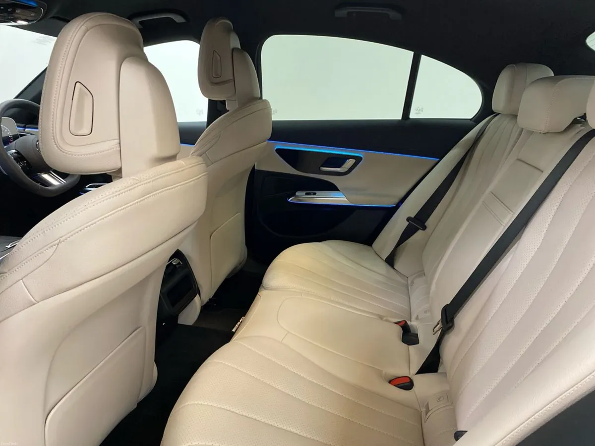 Mercedes-Benz E-Class E 300 de AMG EDITION PLUS - Image 4