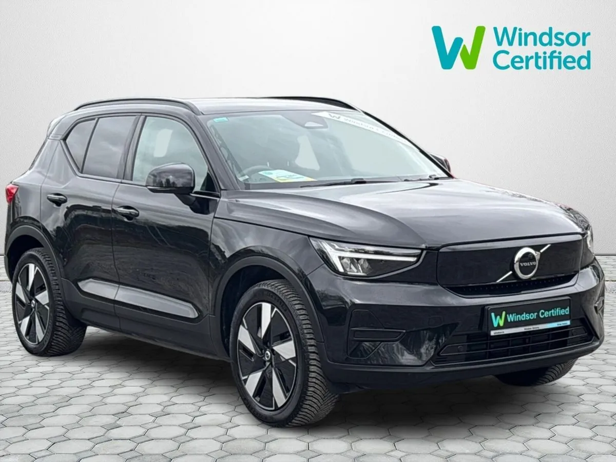 Volvo XC40 Recharge Core 69kw - Image 1