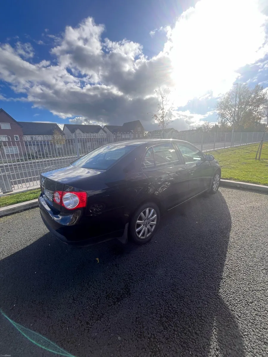 Volkswagen Jetta 1.6L Petrol - - Image 1