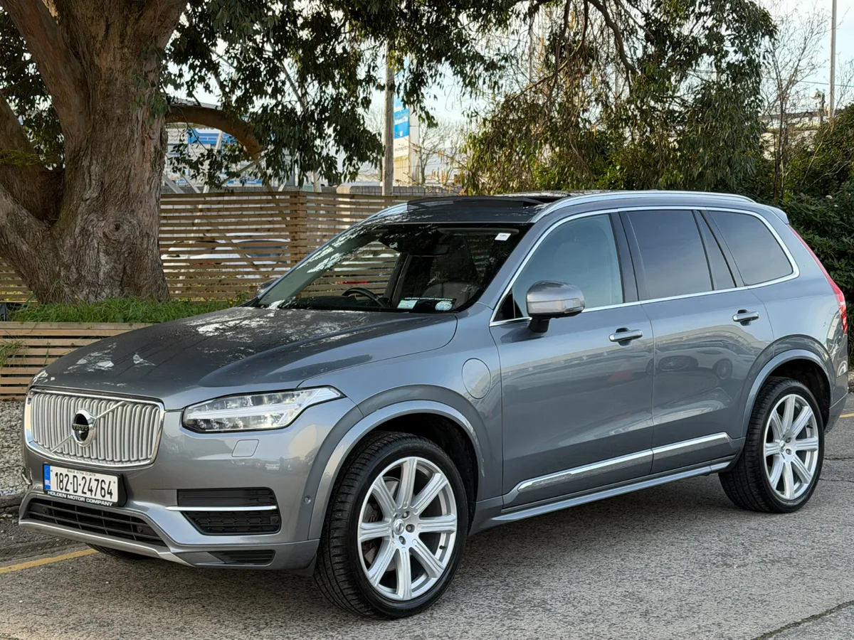 2018 Volvo XC90..PAN ROOF..T8 TWIN ENGINE - Image 2