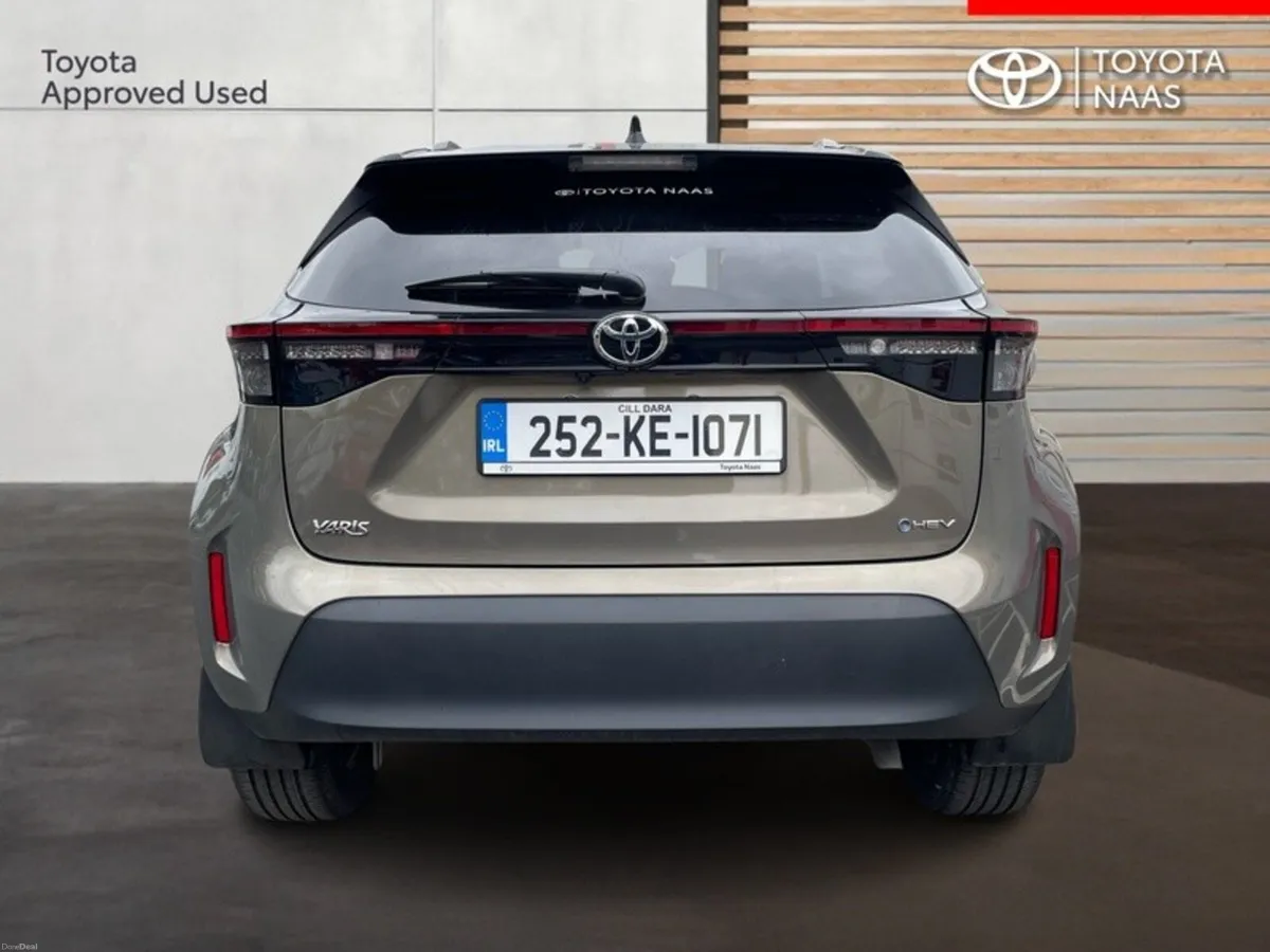 Toyota Yaris Cross *EX DEMO* YARIS CROSS LUNA SPOR - Image 4