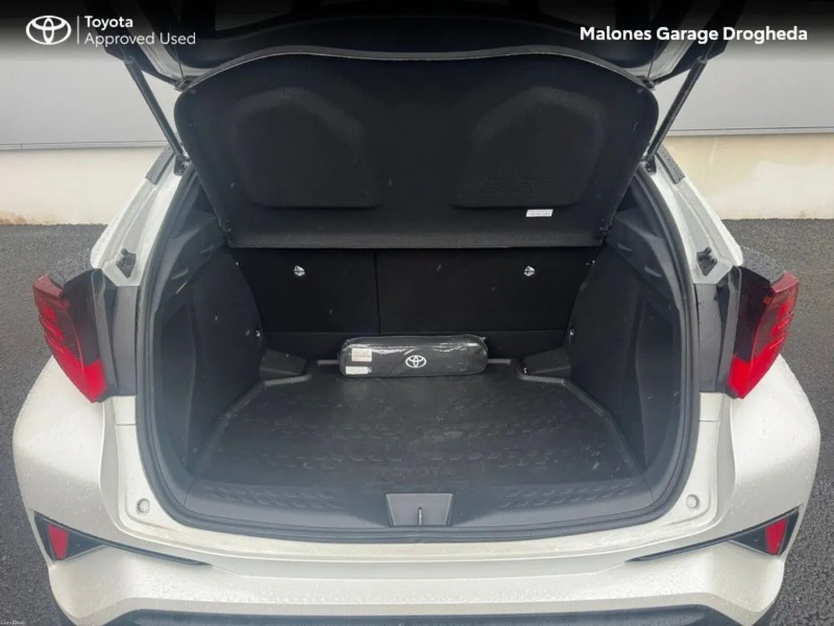 Toyota C-HR 1.8 Hybrid GR Sport Call Now 041 980 2 - Image 6