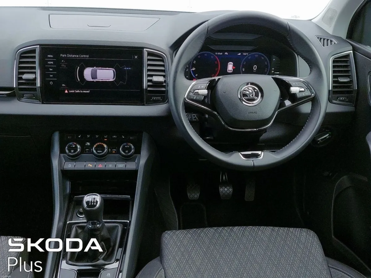 Skoda Karoq STYLE 2.0TDI 115HP *REAR CAMERA*HEATED - Image 2
