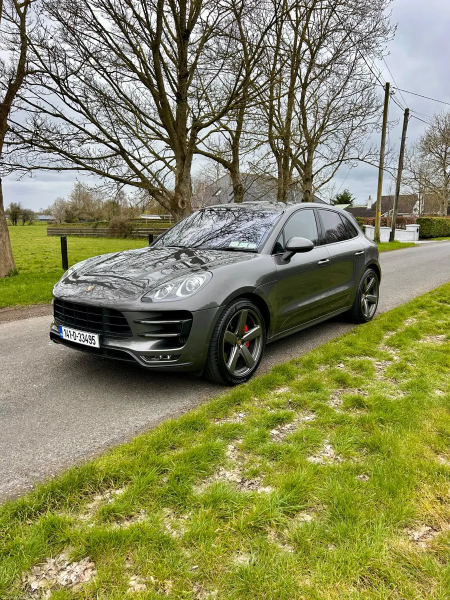 Stunning Porsche Macan Turbo - Image 1