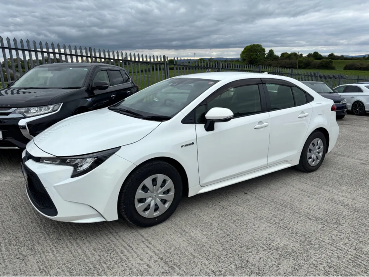 Toyota Corolla LUNA SELF CHARGING HYBRID - Image 5