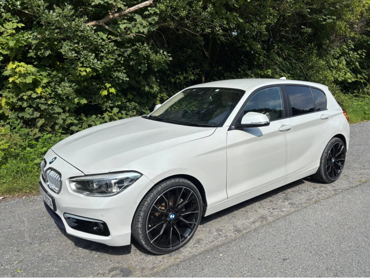 BMW 1-Series 118d automatic se - Image 1