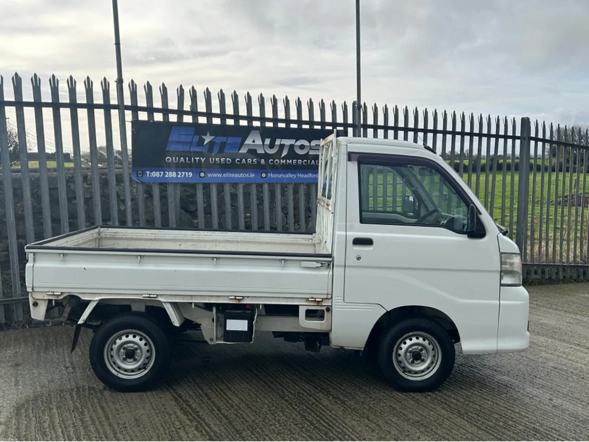 Daihatsu Fourtrak HI JET AWD PICKUP - Image 5