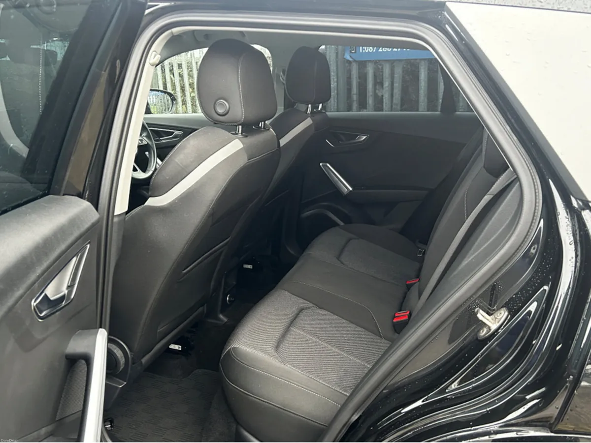 Audi Q2 1.0 TFSI Automatic SE - Image 2