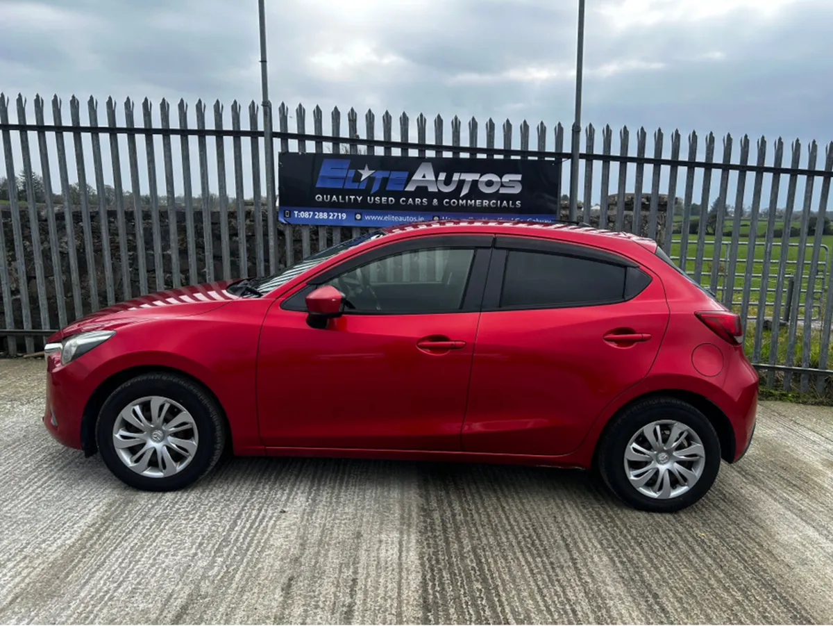 Mazda Demio Skyactive Automatic 1.3 - Image 2