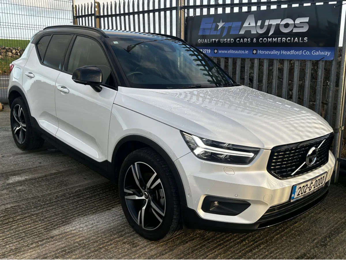 Volvo XC40 B4 R DESIGN Hybrid Automatic - Image 3