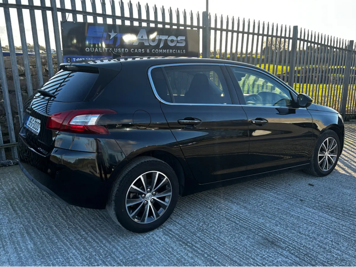 Peugeot 308 1.2 Puretec Automatic - Image 3