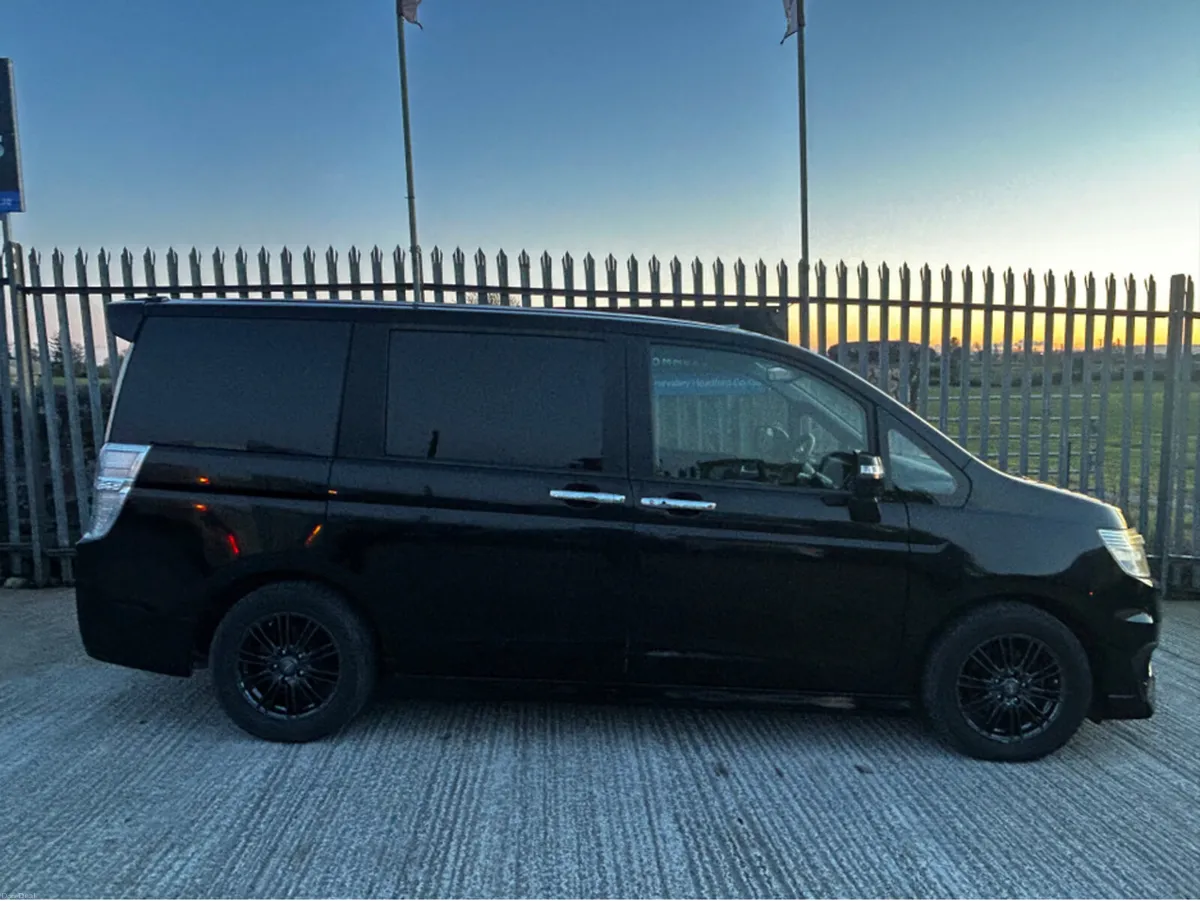Honda Stepwagon SPADA 7 SEATER AUTOMATIC - Image 5