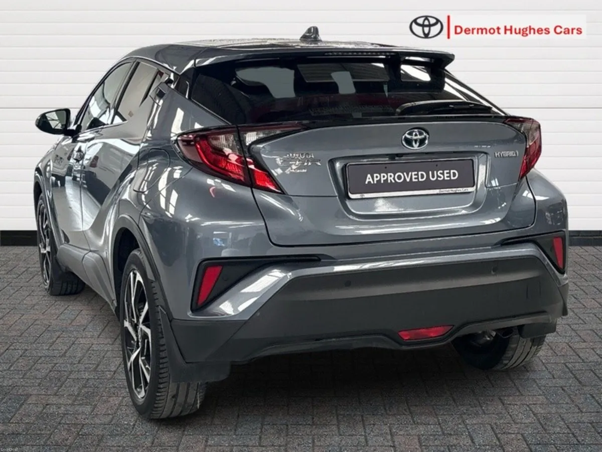 Toyota C-HR 1.8 HYBRID SPORTMONO 4DR SPORT AUTO - Image 2