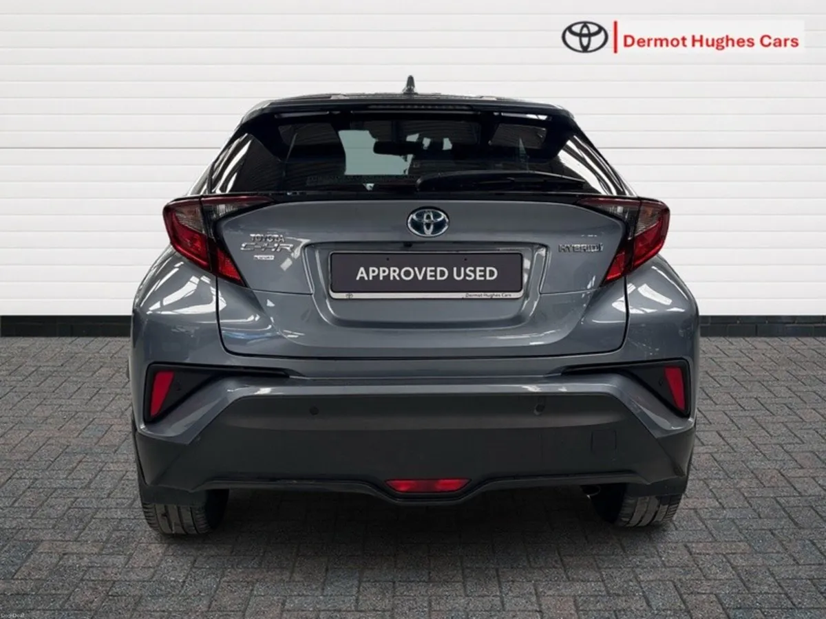 Toyota C-HR 1.8 HYBRID SPORTMONO 4DR SPORT AUTO - Image 4