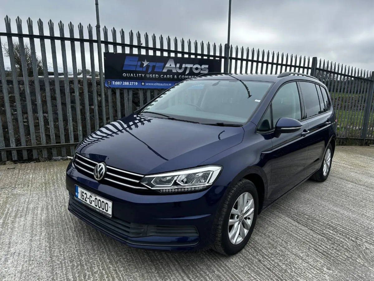 Volkswagen Touran Trendline TSI automatic 1.4 - Image 1