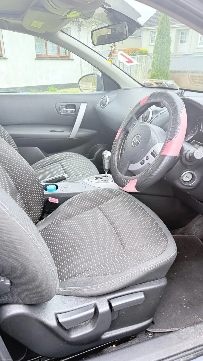Automatic Nissan Quashqai - Image 2