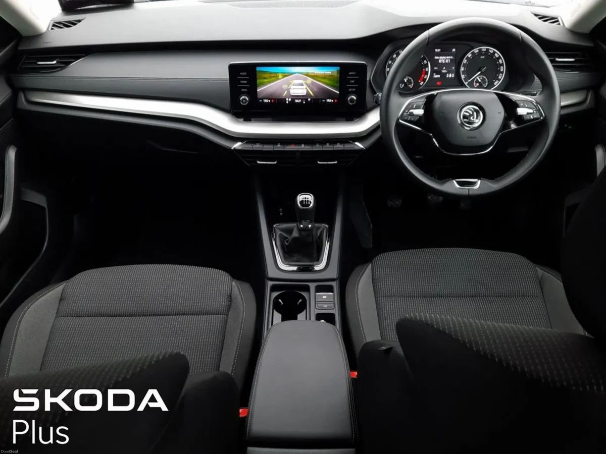 Skoda Octavia **EXCEPTIONALLY LOW MILEAGE**AMBITIO - Image 3