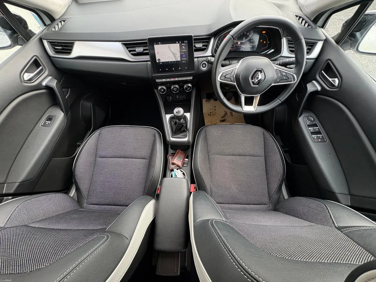 Renault Captur 2022 - Image 4
