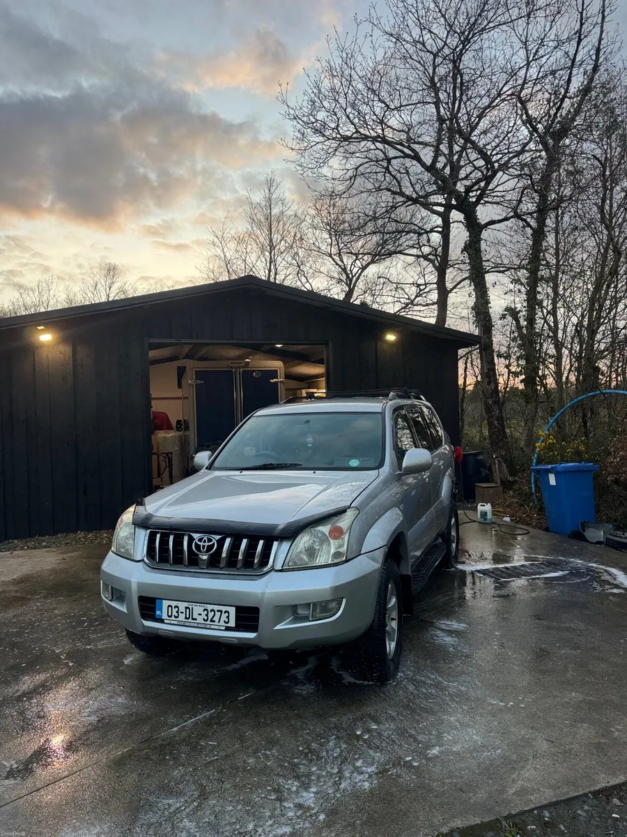 2003 Toyota Land Cruiser - Image 3