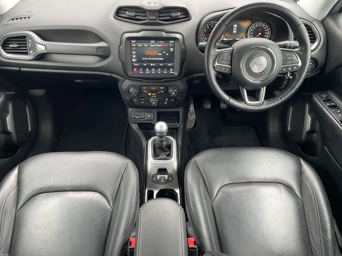 LIMITED - 1.4 PETROL - BLUETOOTH STREAMING -280TAX - Image 3