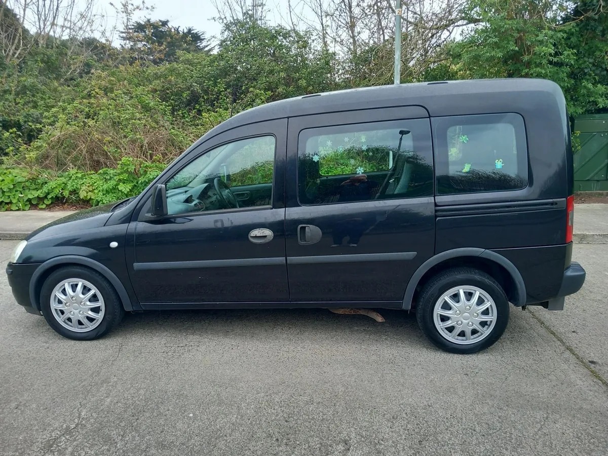 Wheelchair opel combi auto 67k miles - Image 2