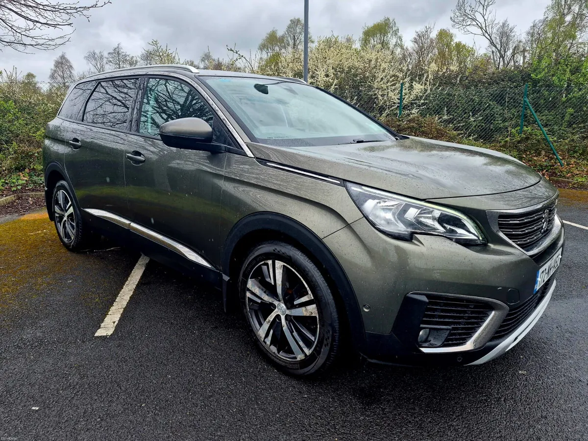 2017 PEUGEOT 5008 1.5D ALLURE 7 SEATER - Image 1