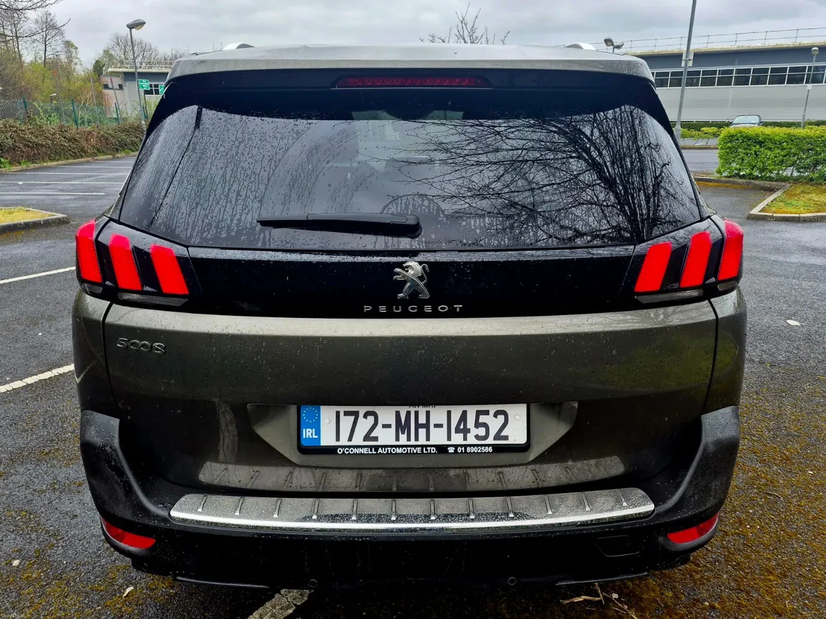 2017 PEUGEOT 5008 1.5D ALLURE 7 SEATER - Image 2