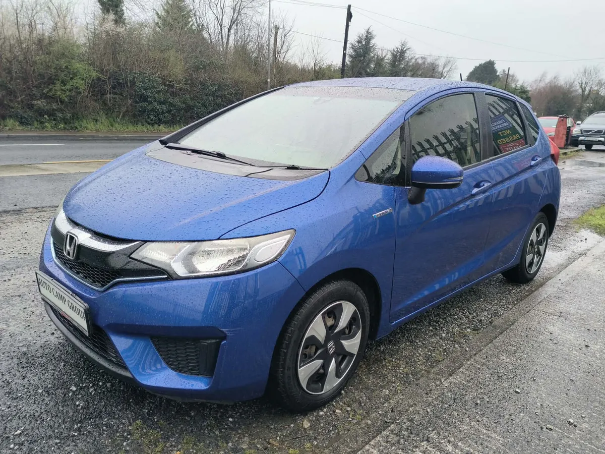 Honda Fit Petrol Hybrid 1.5L - Image 3
