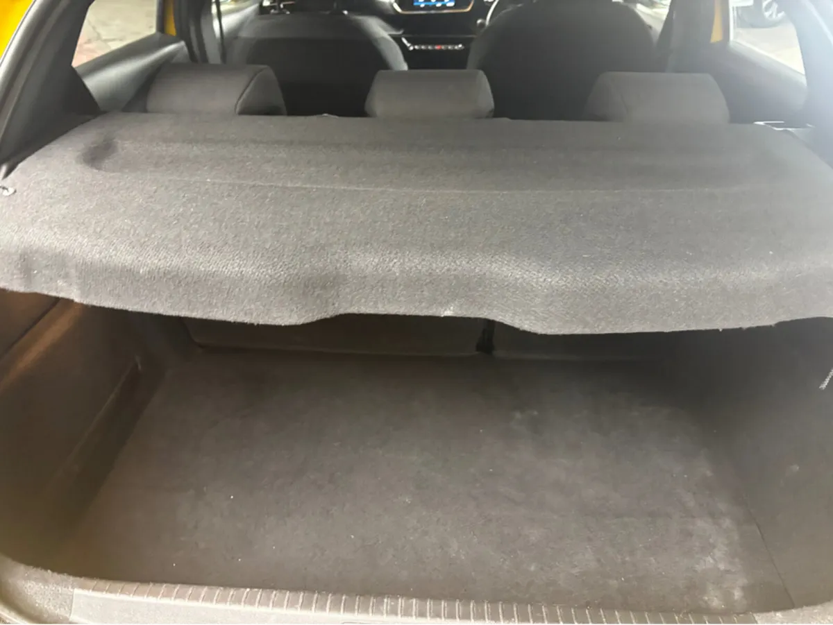 Peugeot 208 ACTIVE 1.2 75 6.4 4DR - Image 2