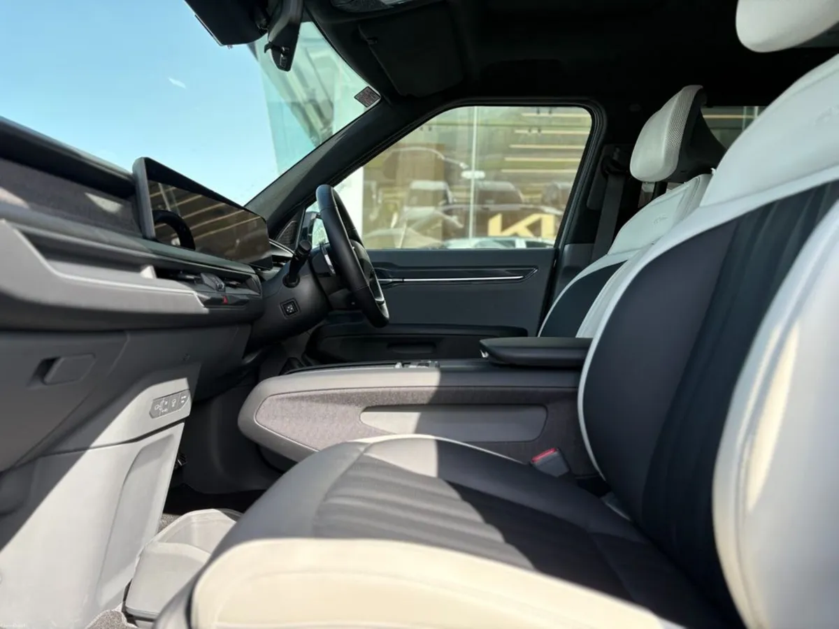 Kia EV9 GT Line ( 7 Seats ) - Image 2