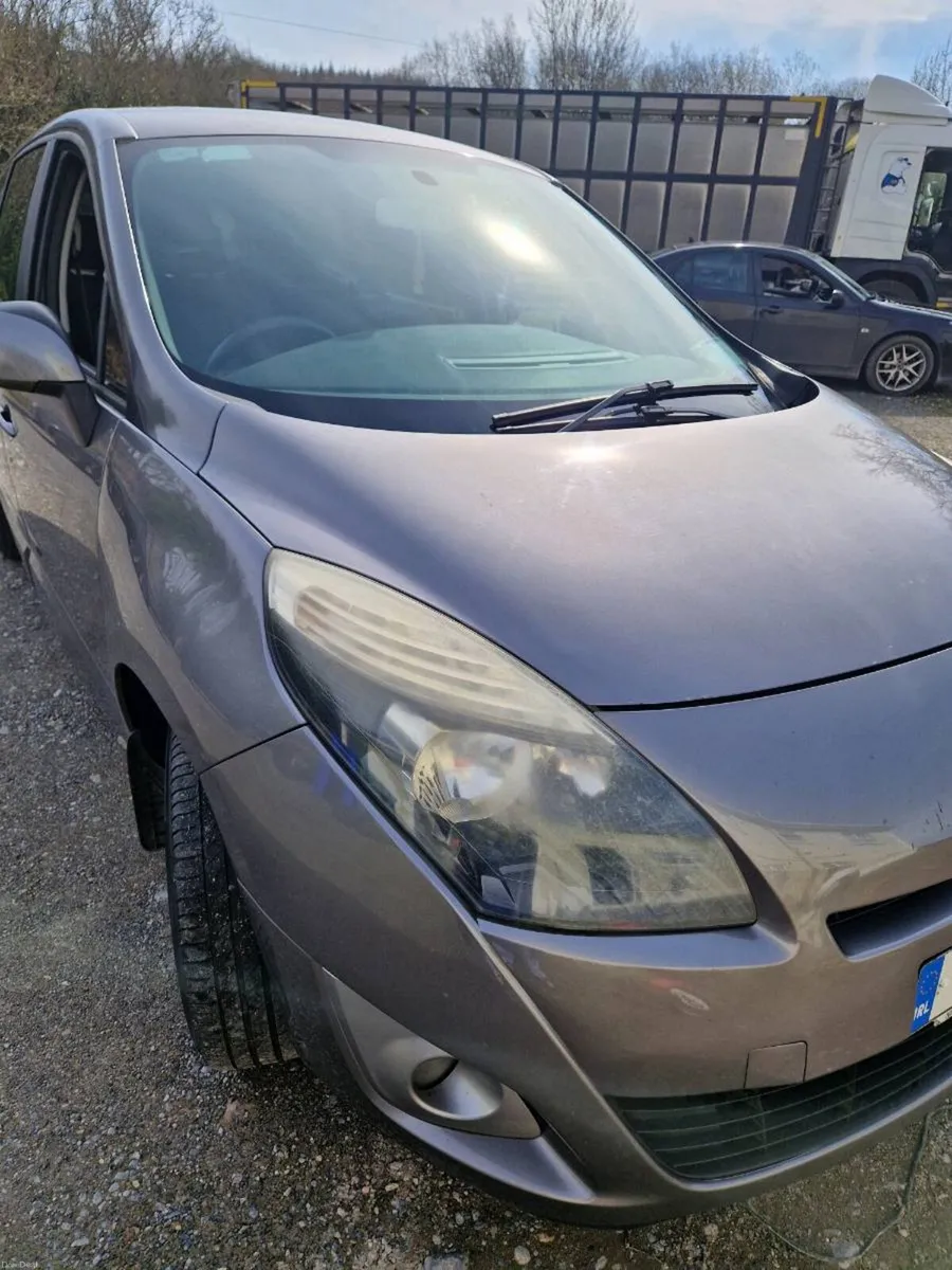 Renault grande scenic - Image 3