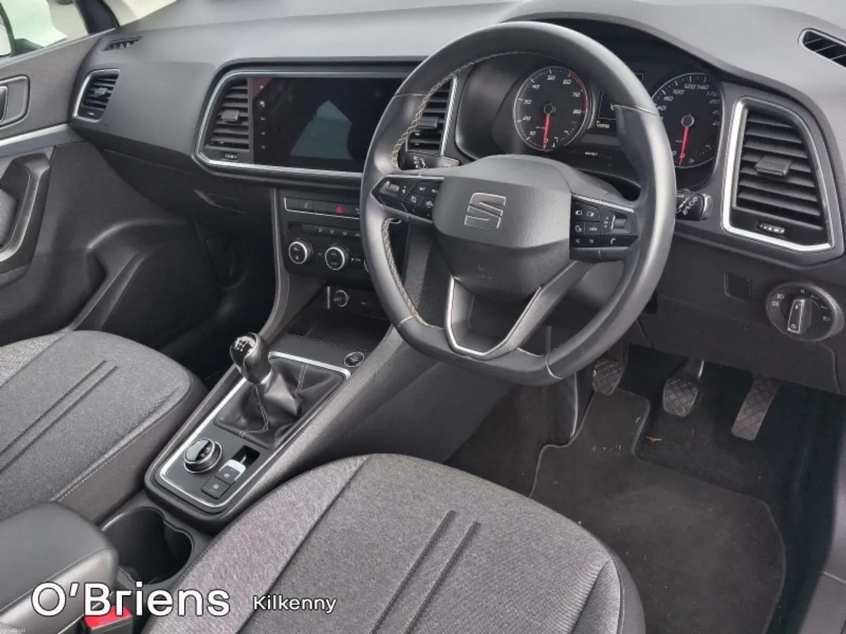 SEAT Ateca SE + 1.0 TSI 110 BHP 5DR *PRISTINE CAR - Image 5