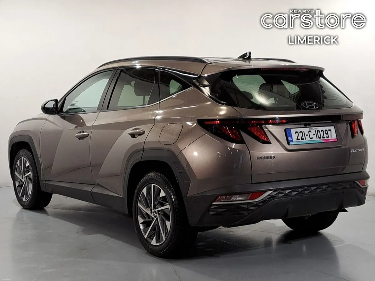 Hyundai Tucson Executive 5DR Diesel - Image 5