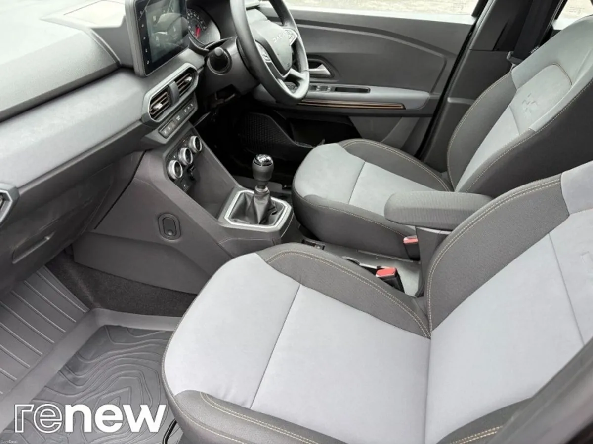 Dacia Sandero Stepway EXTREME 1.0 TCE 110 BHP 5DR - Image 5
