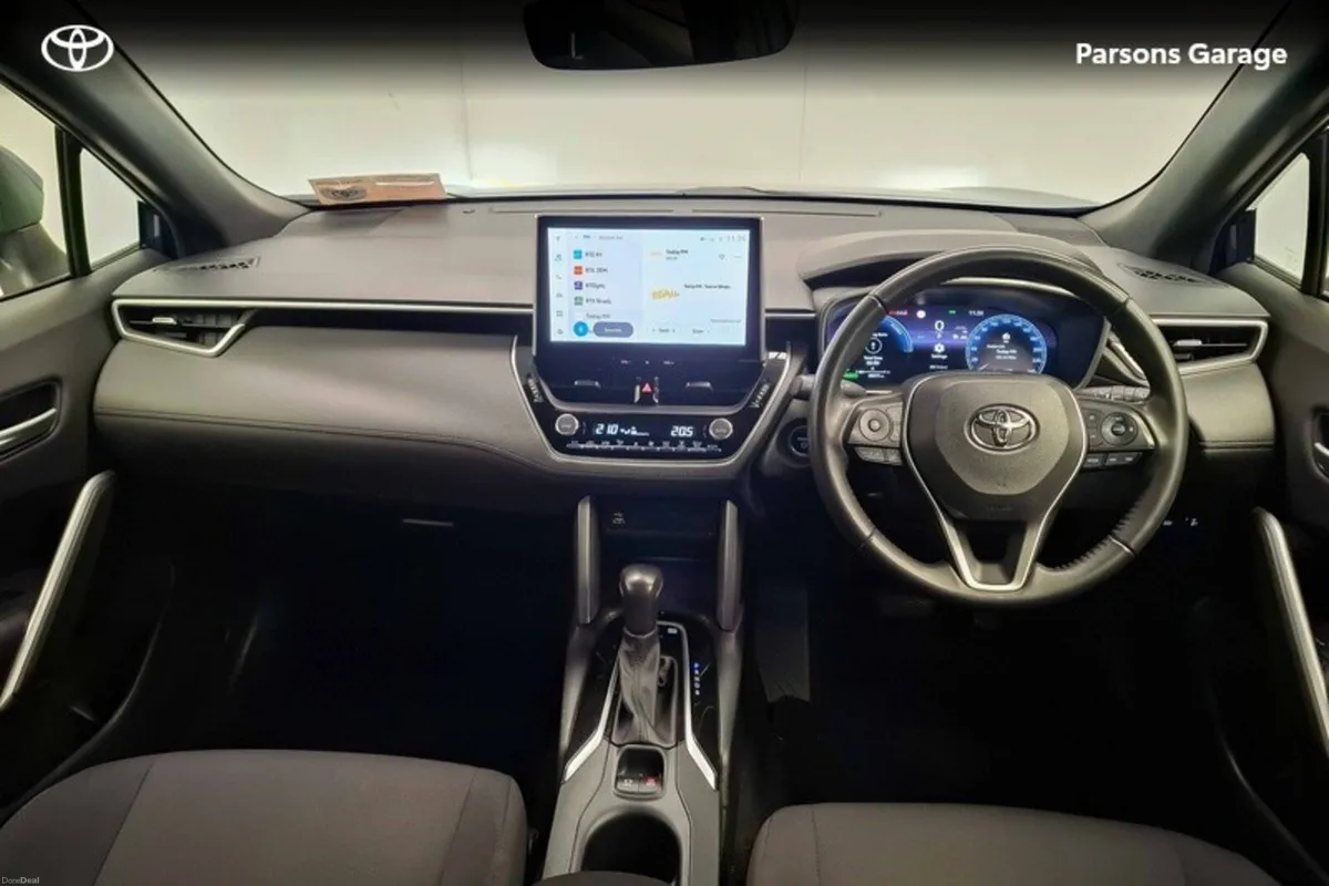 Toyota Corolla Cross CROSS SPORT 1.8 PETROL HYBRID - Image 6