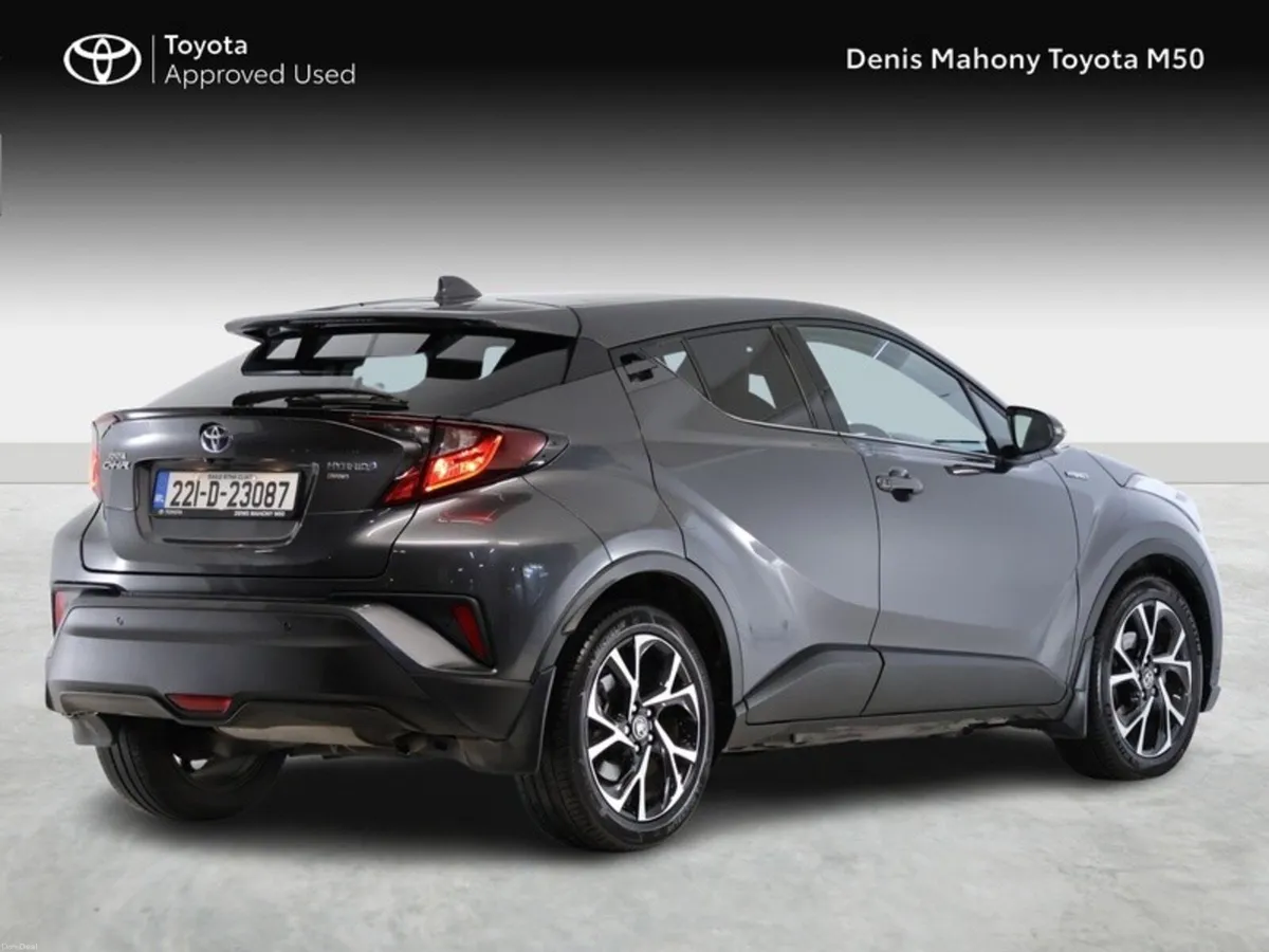 Toyota C-HR Sport Hybrid - Image 2