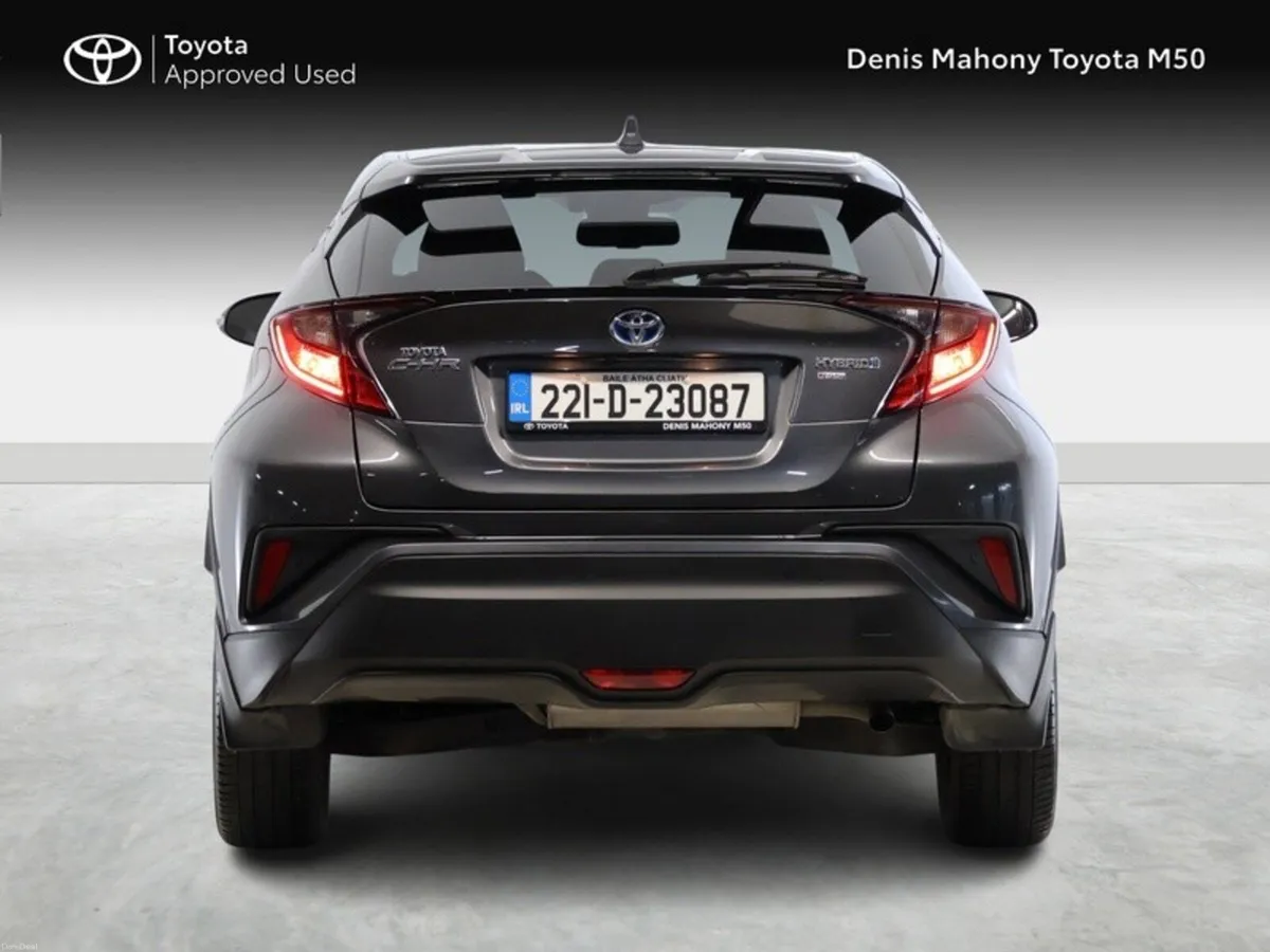 Toyota C-HR Sport Hybrid - Image 4