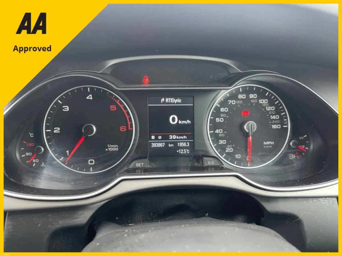 Audi A4 2.0 TDI TECHNIK 136PS 5DR - Image 4