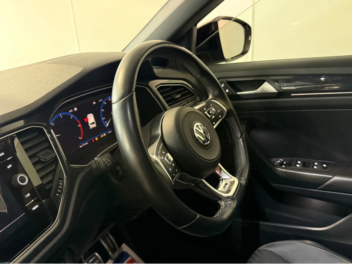 Volkswagen T-Roc R-LINE TDI - Image 4
