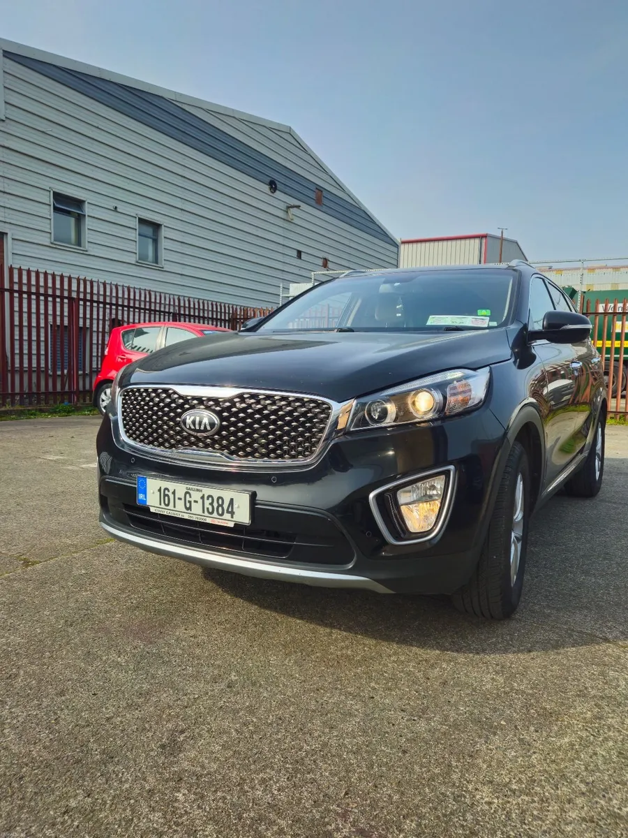 Kia Sorento 2016 - Image 1