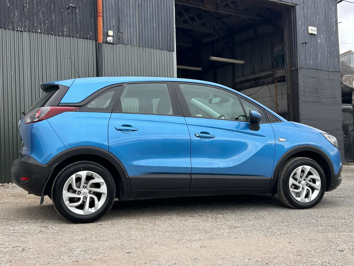 Opel Crossland X 2018 diesel - Image 2