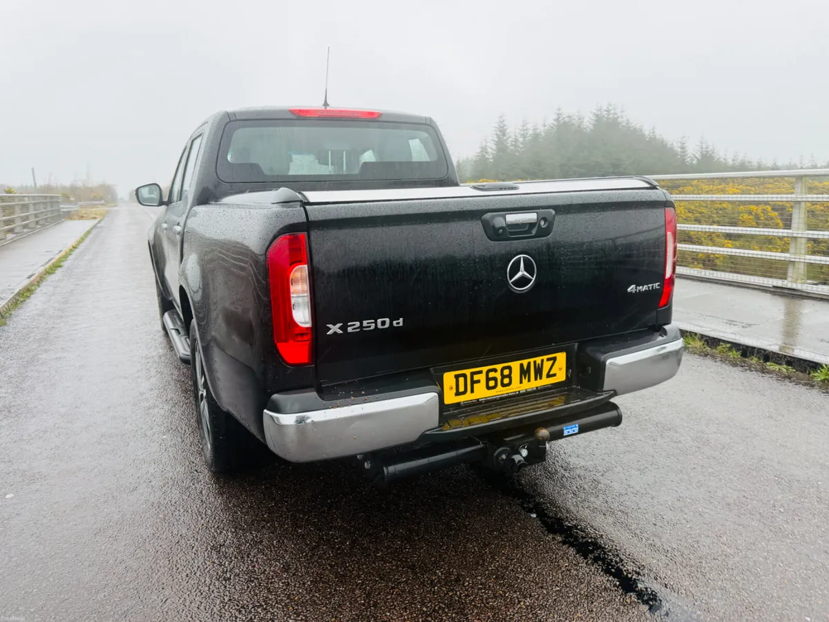 Mercedes-Benz X-Class 2018 - Image 4
