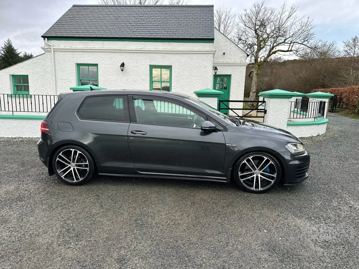 Volkswagen Golf GTD 2017 - Image 3