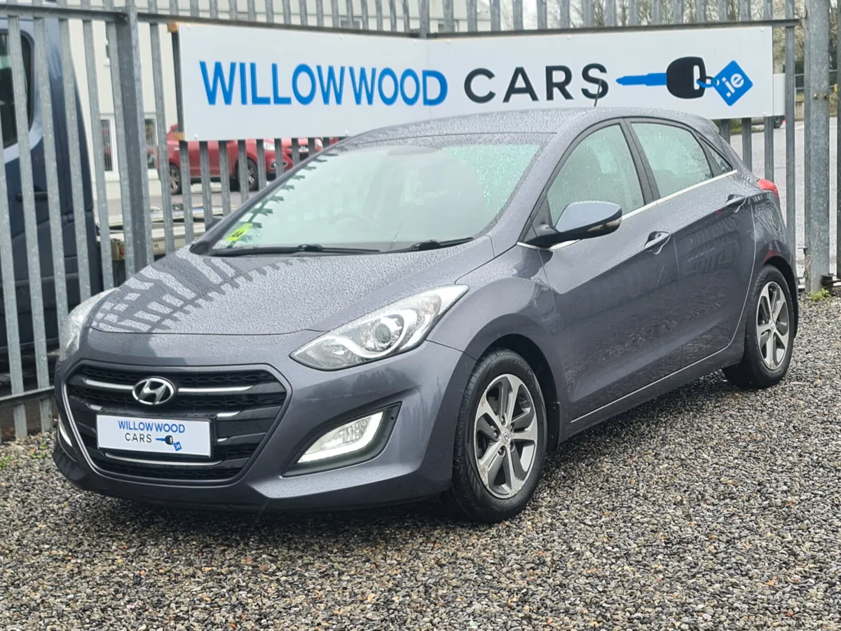 Hyundai i30 1.6 crdi 5dr deluxe 2016 new NCT - Image 1