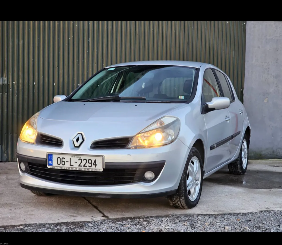 Renault Clio 2006 - Image 2