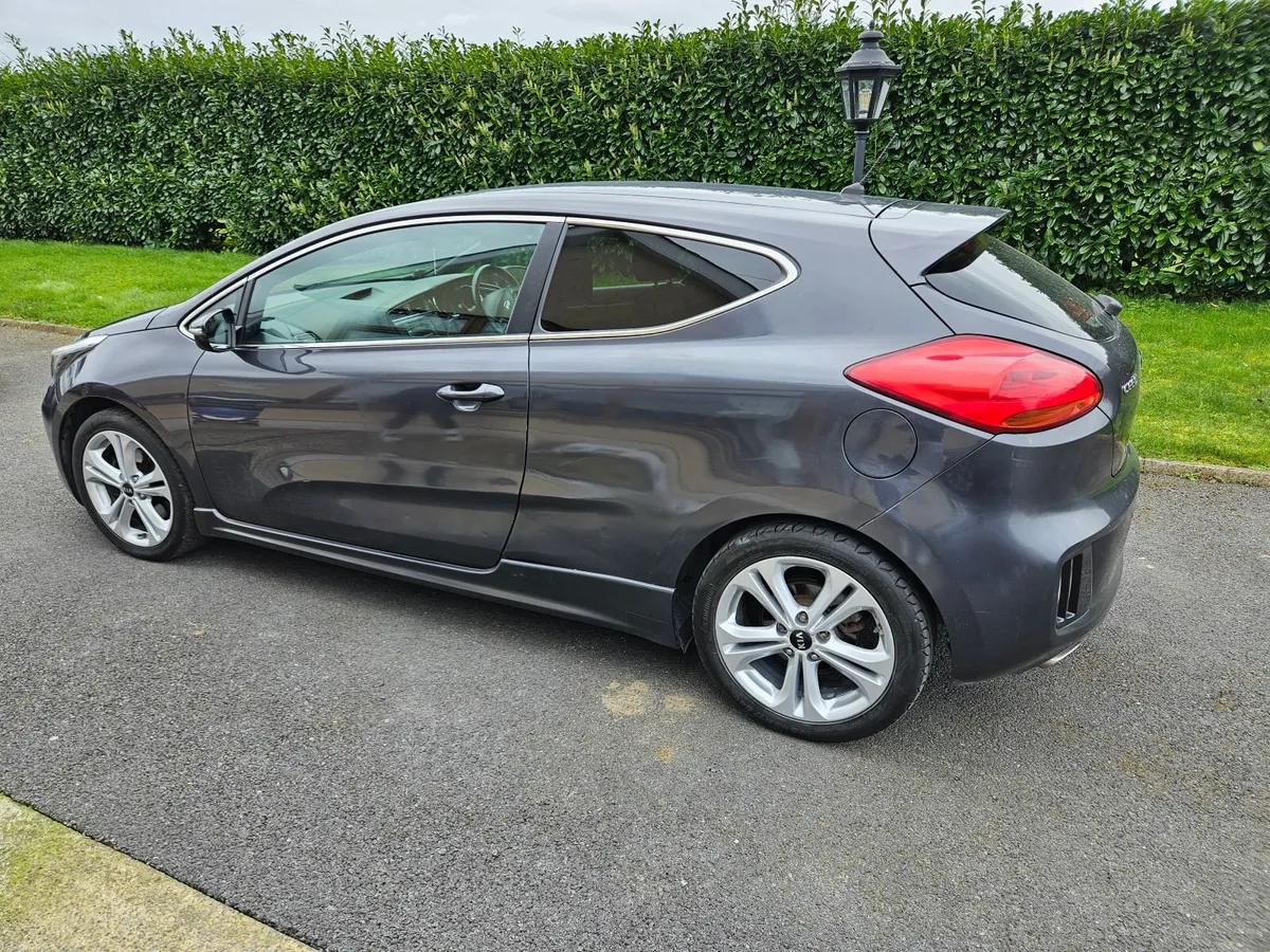 Kia Ceed GT 2016 - Image 1