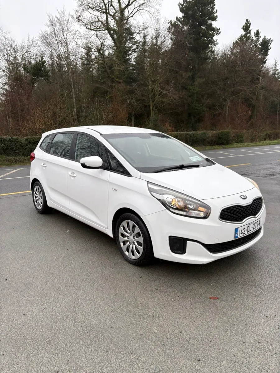 2014 Kia Carens 1.7CRDI 7 Seater - Image 3